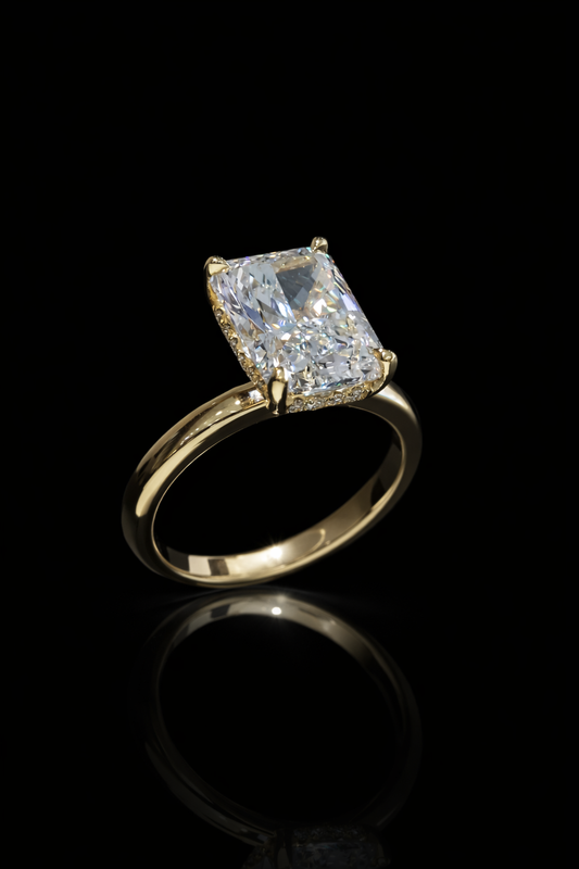 Radiant-Cut Lab-Grown Diamond Solitaire Ring in Yellow Gold | Classic Prong Setting