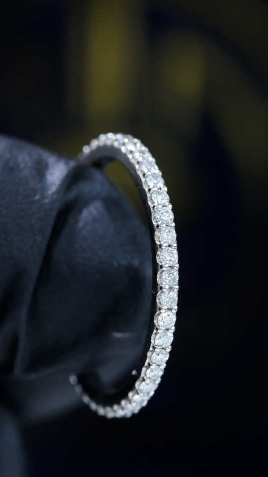 Round Brilliant Diamond Eternity Band in 14K White Gold | 0.50 CTW Slim Shared-Prong Setting