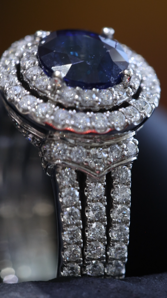 Natural Blue Sapphire Diamond Halo Ring – 3.30 TCW
