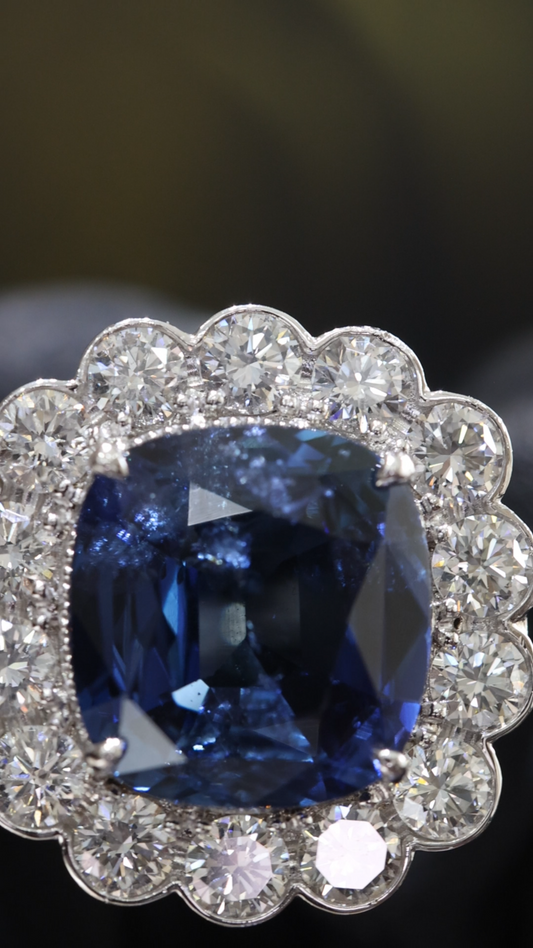 Sapphire & Diamond Halo Ring in White Gold | 6.73 CT Sapphire + 1.77 CTW Diamonds