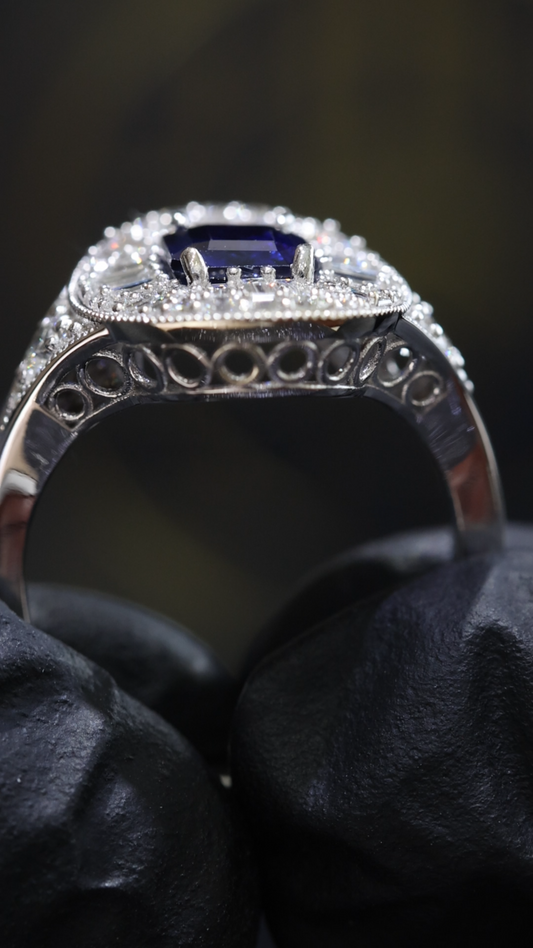 Sapphire & Diamond Halo Ring in White Gold | 1.25 CT Sapphire + 1.12 CTW Diamonds